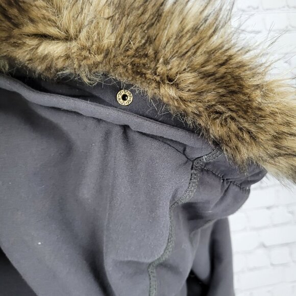 Eddie Bauer Grey Sherpa Lined Hooded Fur Trim Full Zip Jacket Size Medium M - Picture 16 of 16